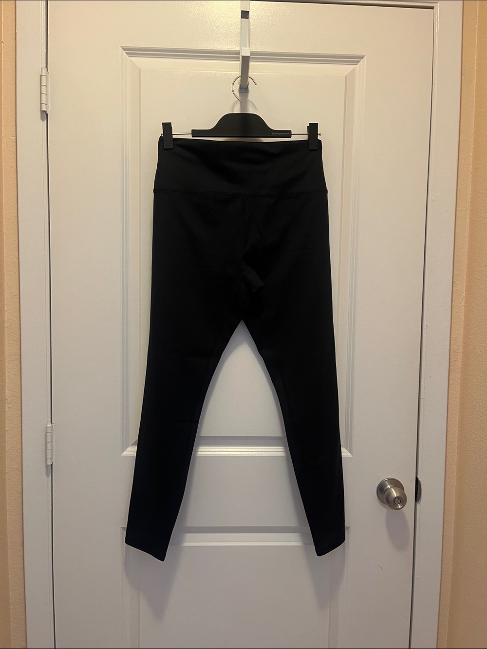 (NWT) Zobha Black High-Waist Leggings